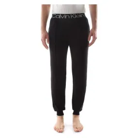 000NM1563E JOGGER-001 BLACK