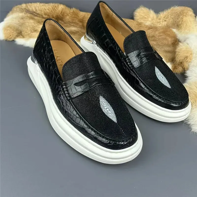 Autumn Men's Slip-on Casual Shoes - Genuine Leather Patchwork Pattern