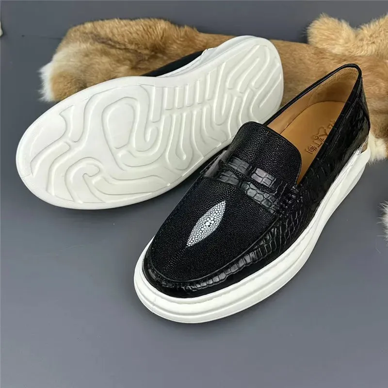 Autumn Men's Slip-on Casual Shoes - Genuine Leather Patchwork Pattern