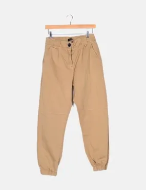 Bershka Pantalón denim beige jogger