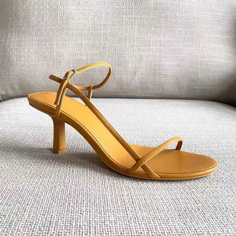 Boana sandals with heels