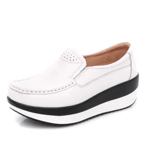 Casual Slip-on Shoes for Women with Solid Pattern, Round Toe & Handmade