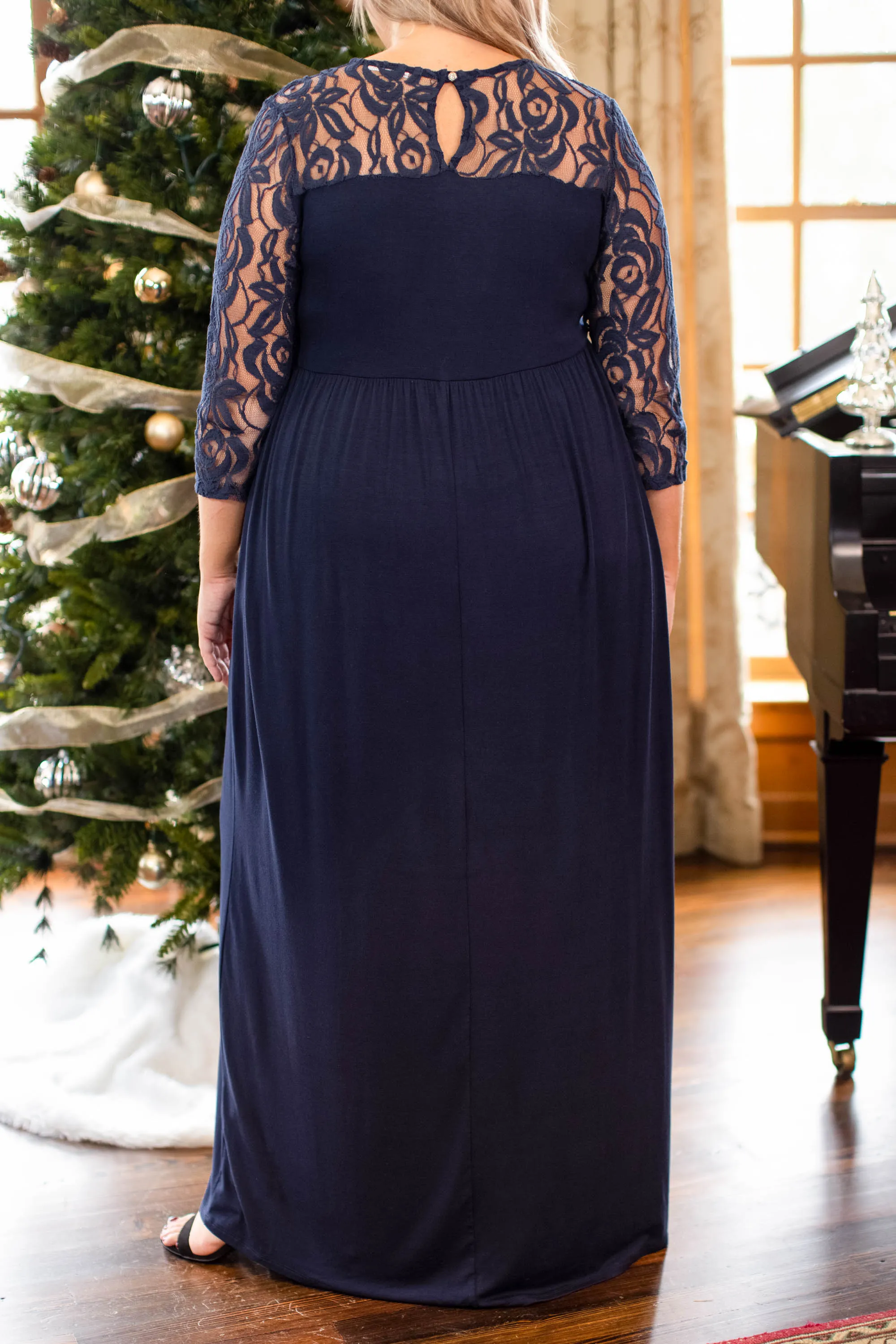 Elegant Navy Maxi Dress