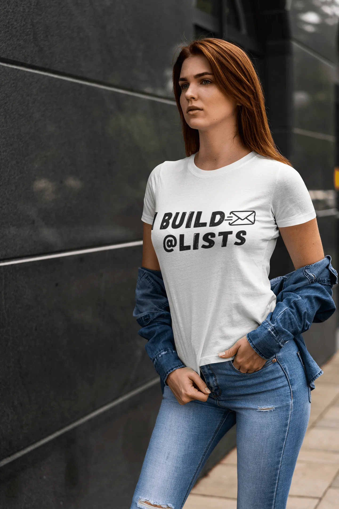 I Build Lists Unisex Deluxe T-shirt