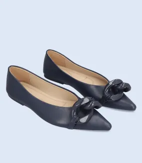 Women's Navy Casual Pumps - BW8476